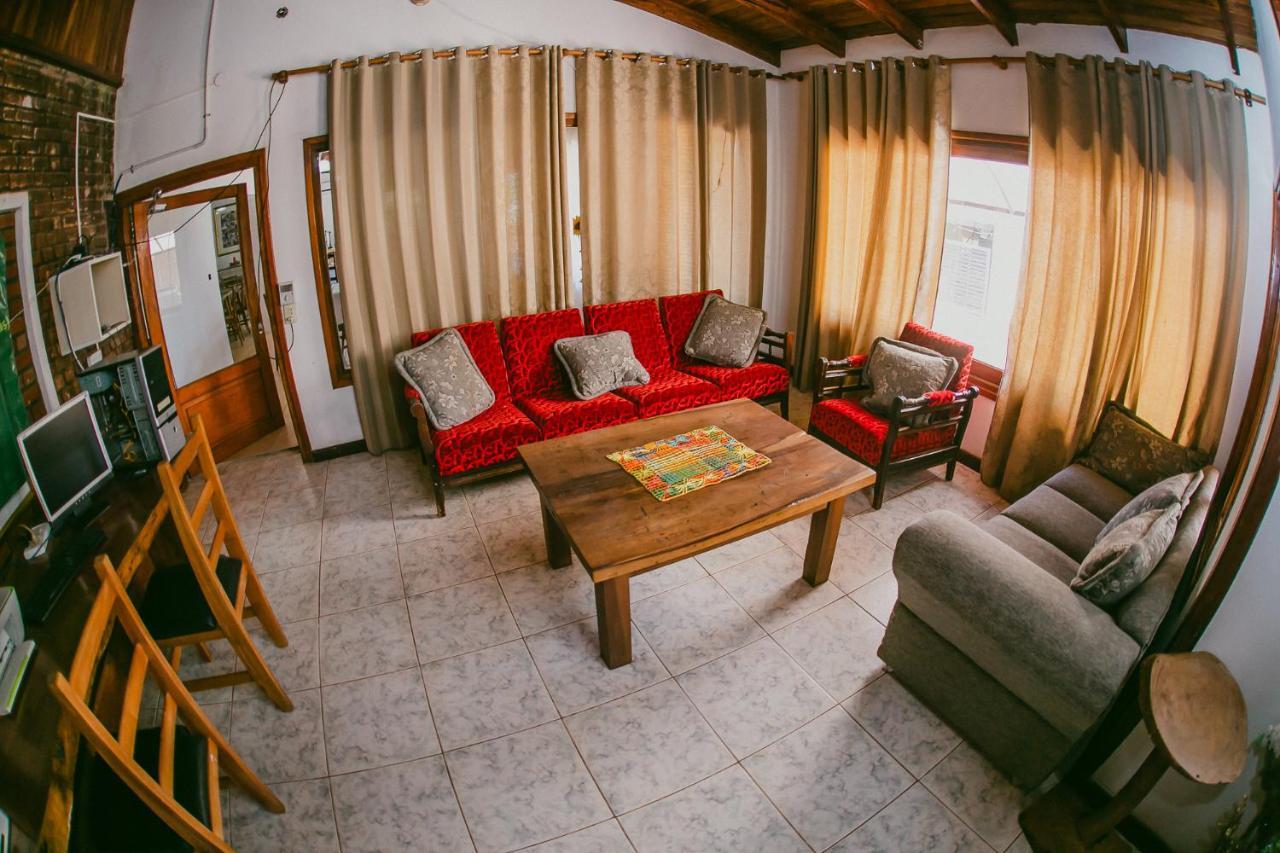 Hotel Tierra Colorada Puerto Iguazú Dış mekan fotoğraf