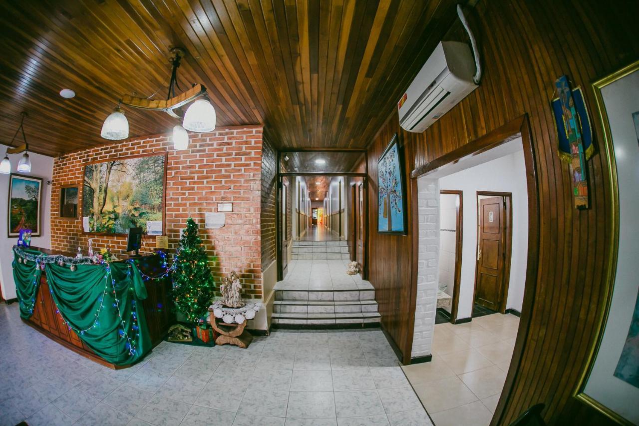 Hotel Tierra Colorada Puerto Iguazú Dış mekan fotoğraf