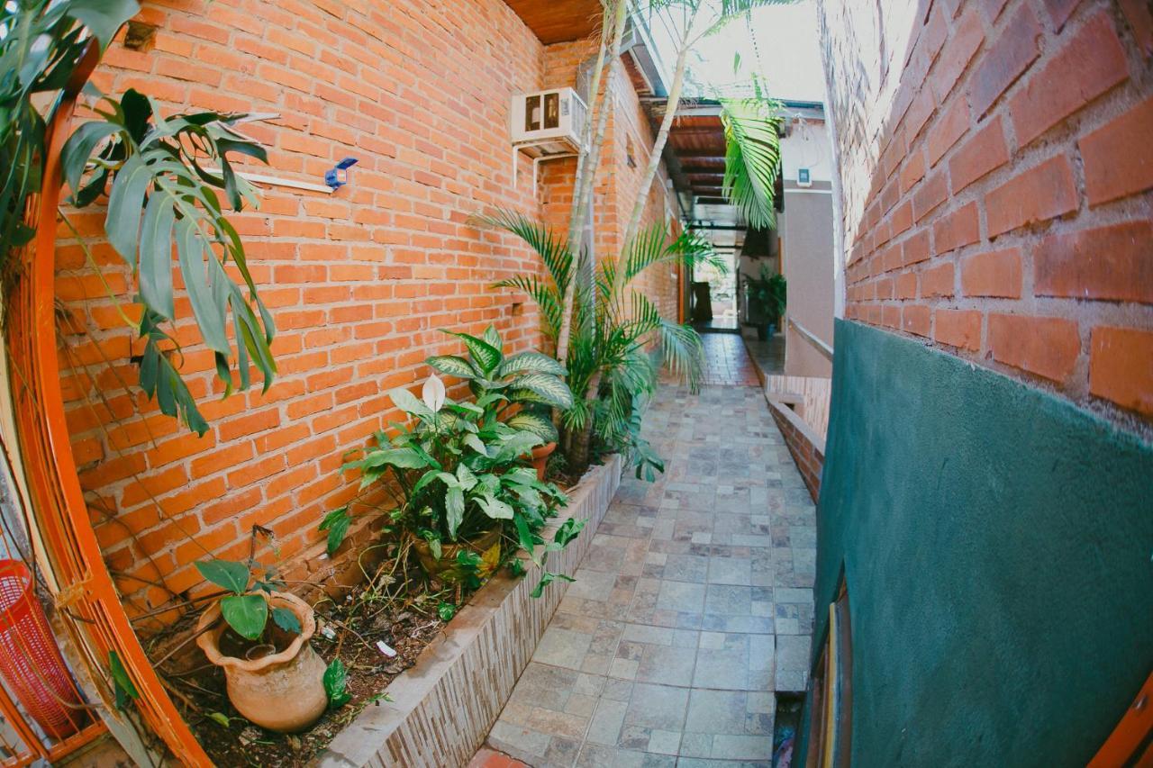 Hotel Tierra Colorada Puerto Iguazú Dış mekan fotoğraf